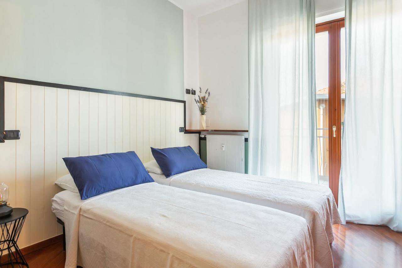 Santa Chiara Apartment By Myhomeinקומו מראה חיצוני תמונה