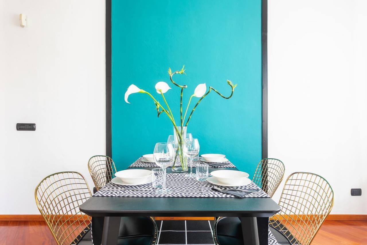 Santa Chiara Apartment By Myhomeinקומו מראה חיצוני תמונה